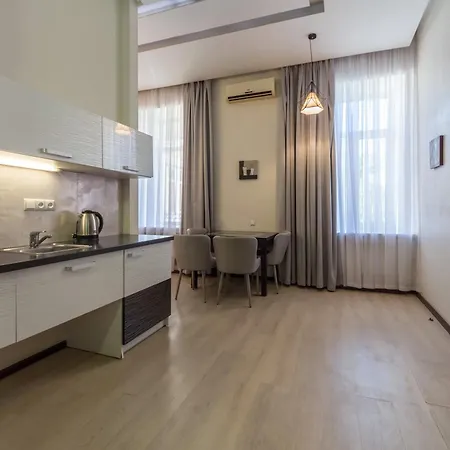 Central Dayflat Apartments Киев Экстерьер фото